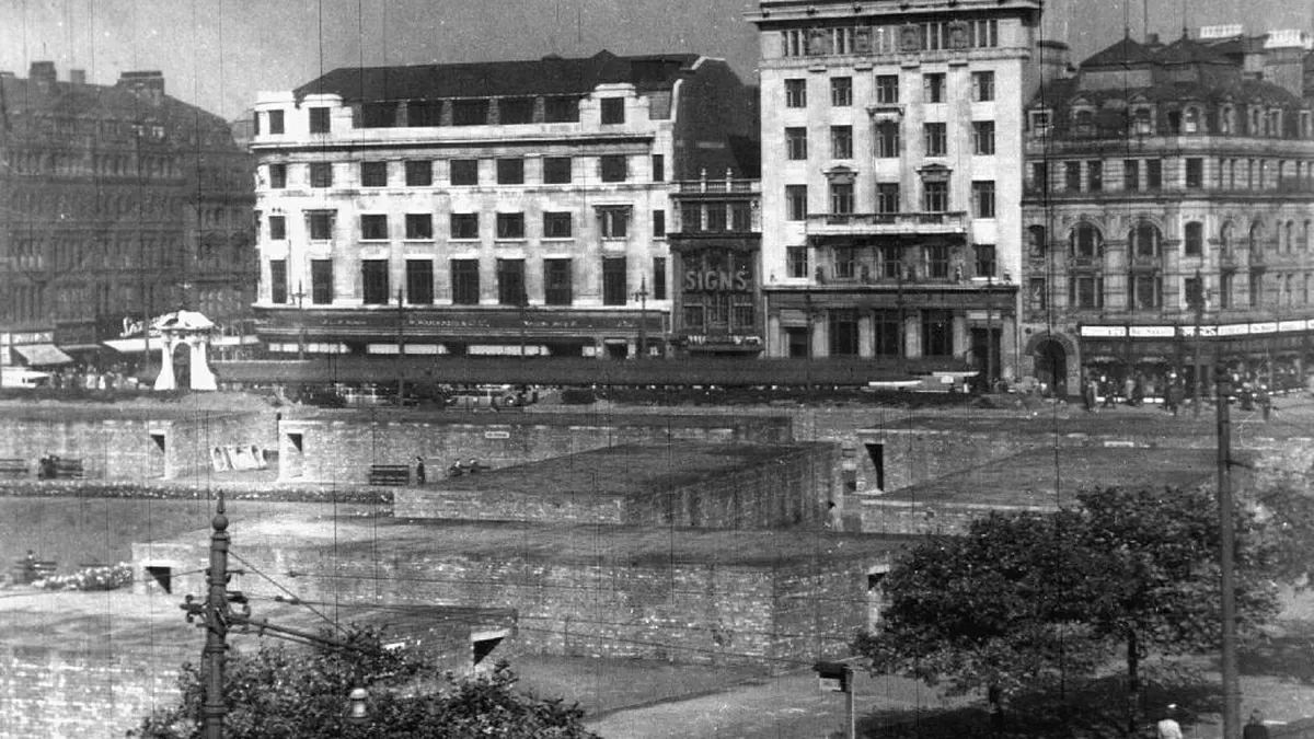 Piccadilly Gardens