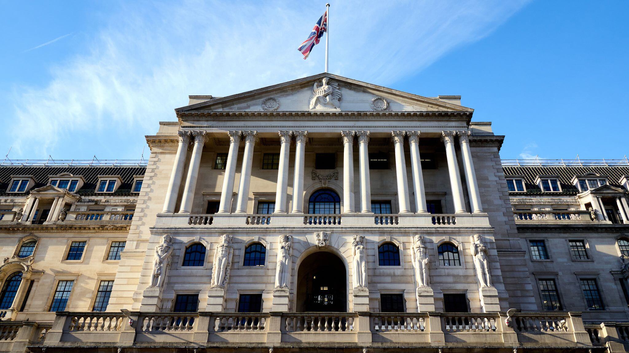 Lower mortgage rates and Bank of England interest rate decision – what does it mean for property buyers?